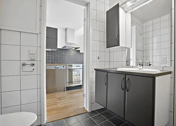 Aurora Waves By Paramount Tromsø