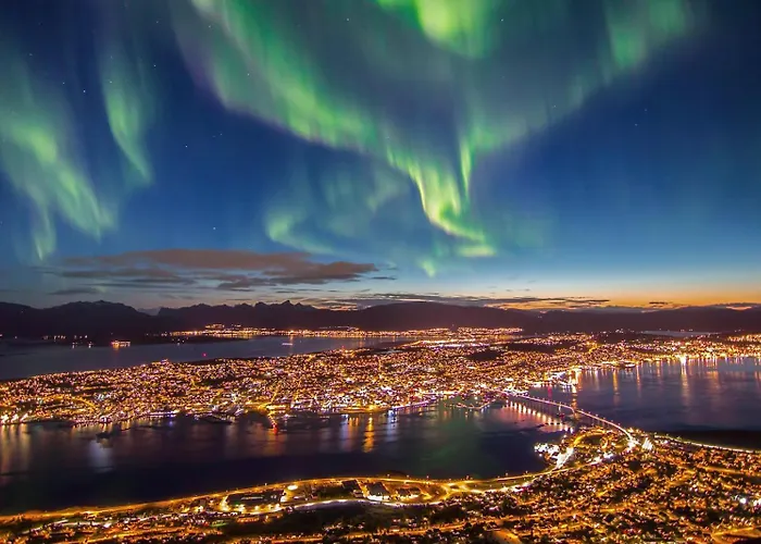 Aurora Waves By Paramount *